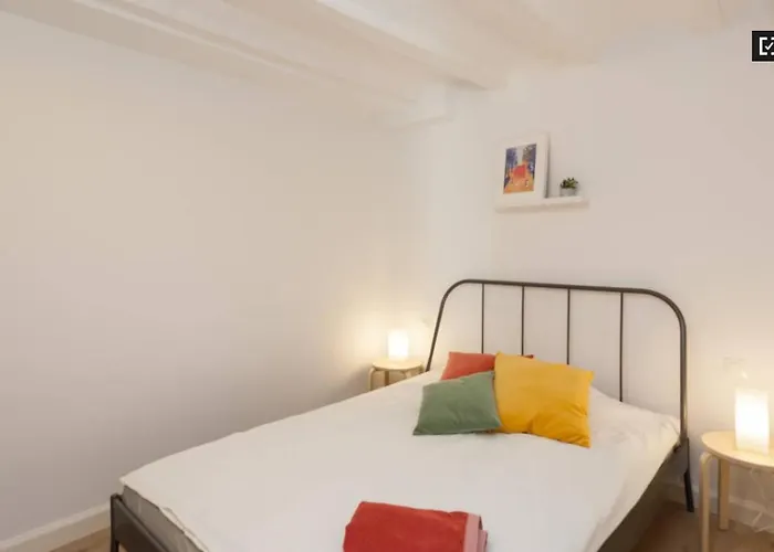 Ramblas Apartments 3Dot6 5
